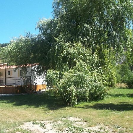 Bungalow Blieux المظهر الخارجي الصورة